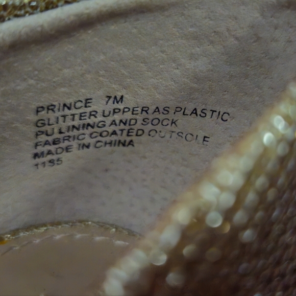 Betsey Johnson Prince D'Orsay Gold Glitter Bow Pumps - Size 7 - Picture 8 of 8